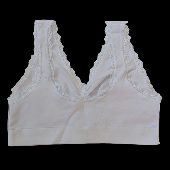 NWT Lovely Lace Front Hook Bra LARGE 40-42 White Lacey Soft Comfy FLAW - Picture 11 of 16